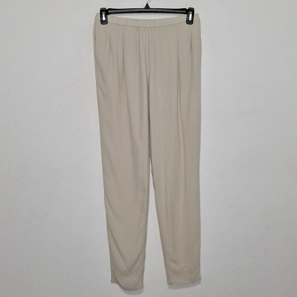 Eileen Fisher Quiet Luxury Cream Preppy 100% Silk Baggy Tapered Trouser Pants XS - Picture 1 of 10